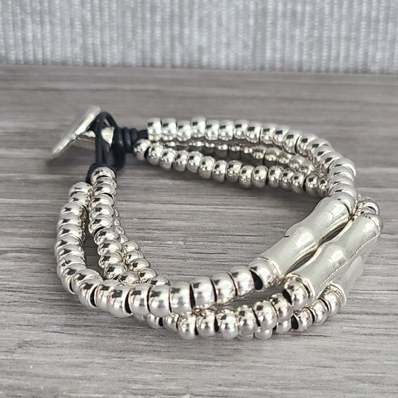 BAMBOO • Boho bracelet • Silver plated beads and real leather - Picture 2 of 12